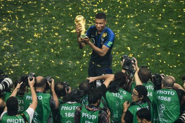 Chiến tích kinh điển World Cup 1998 – Pháp đăng quang vinh quang